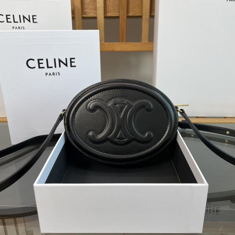 Celine Shoulder Handbag 10I703 black